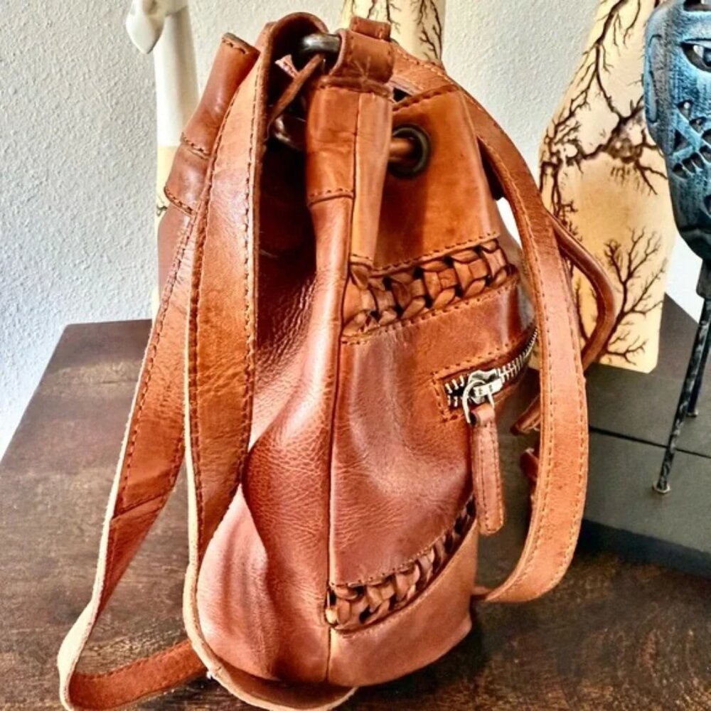 Beautiful Vilenca Holland Leather Bucket Bag FIRM PRICE PLEASE NEW FROM BOUTIQUE - Picture 2 of 5